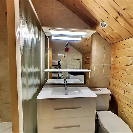 Appartement 3* Pour 12 Pers, Terrasse Sud, Proche Telesiege Et Navette, Parking Prive - Fr-1-267-250 *